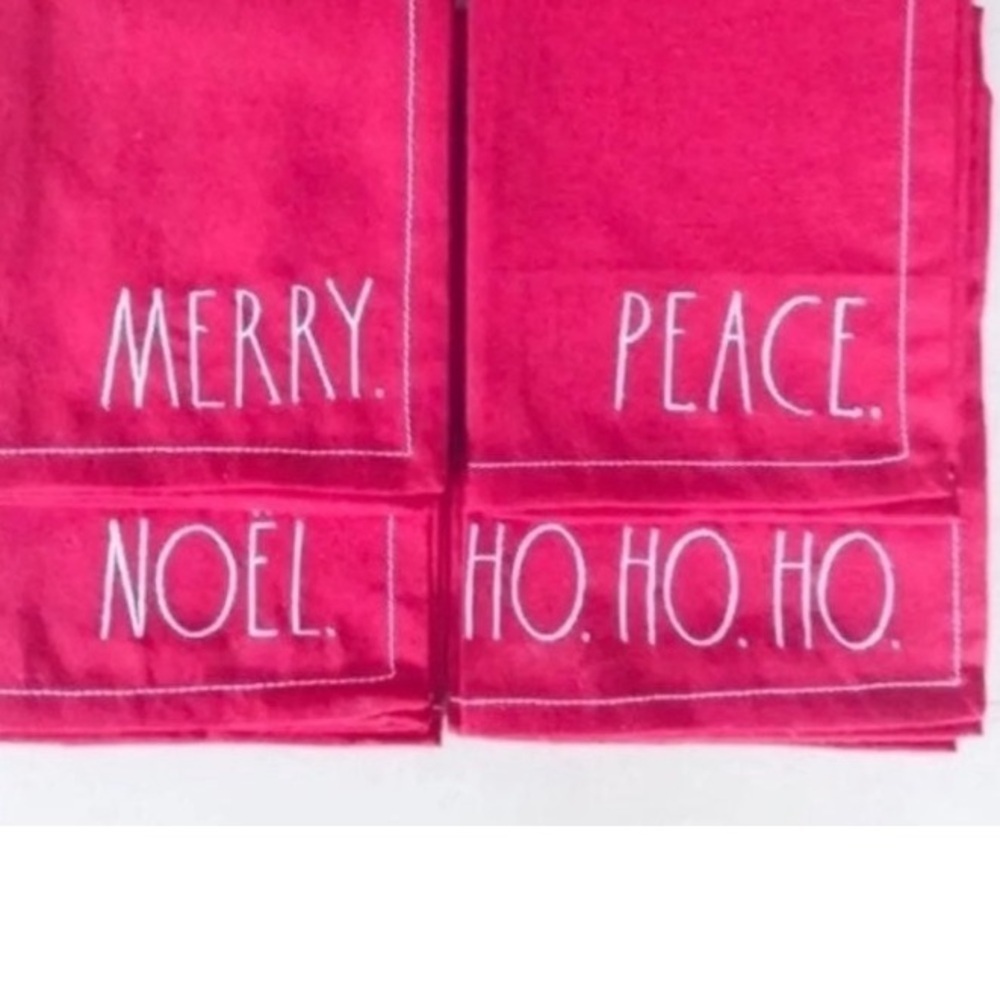 Rae Dunn Embroidered Holiday Napkins - Set of 4 - NWT